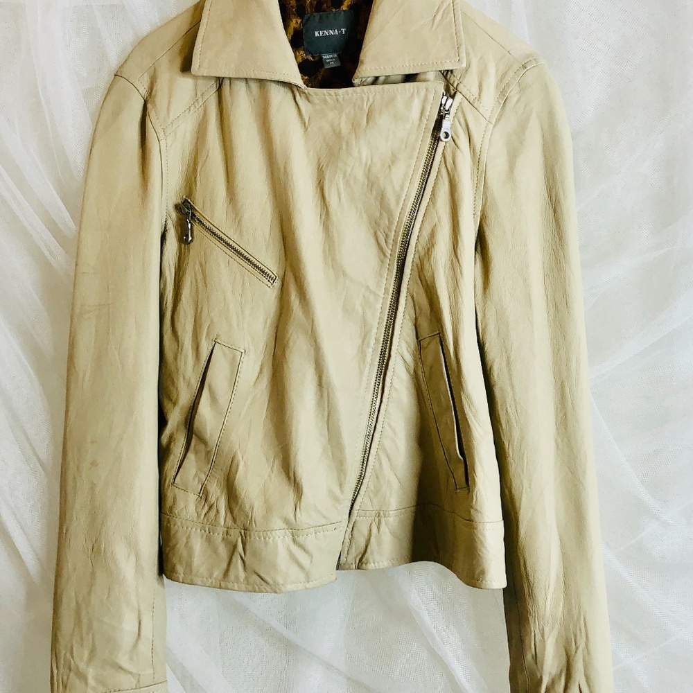 SPRING Soft Leather Jacket - Picture 3 of 16
